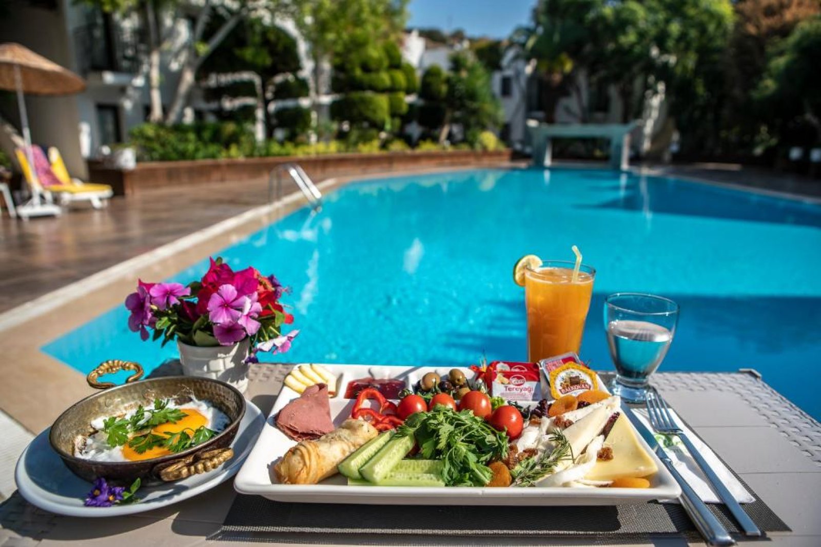 Flora Hotel Bodrum